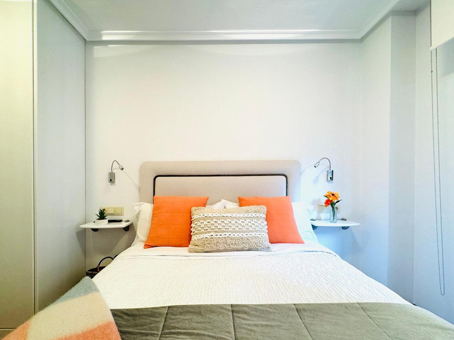 Apartamento "Balcon Del Parchis" A 200 Metros De La Playa Gijón Esterno foto