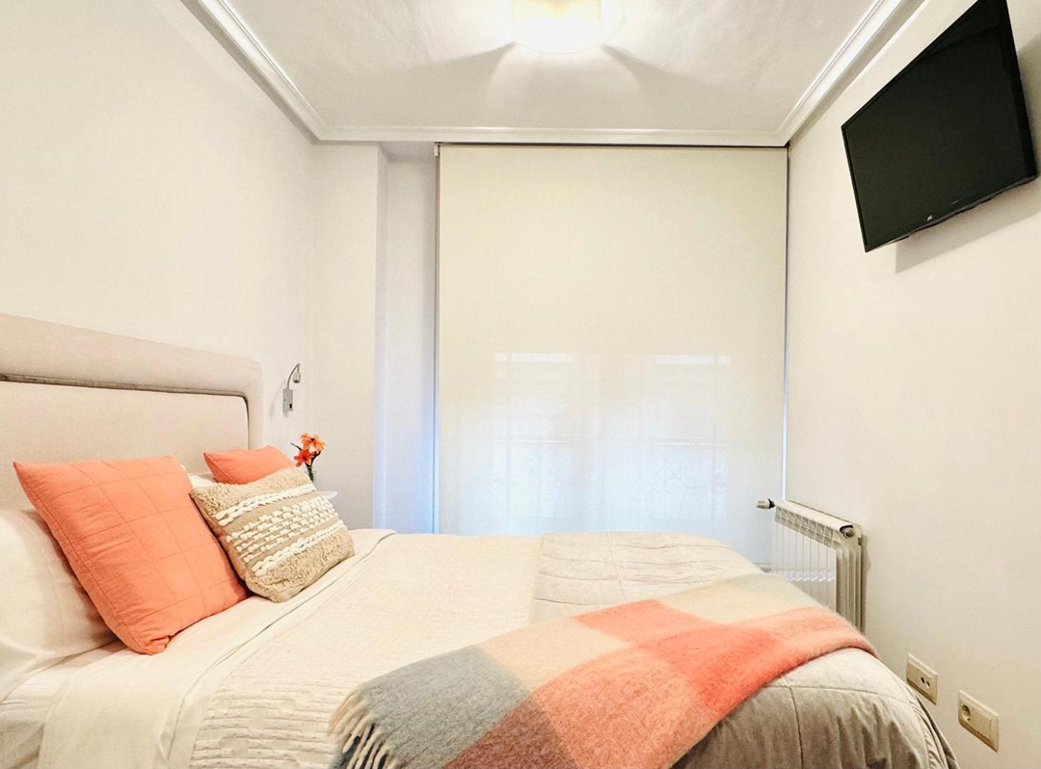 Apartamento "Balcon Del Parchis" A 200 Metros De La Playa Gijón Esterno foto